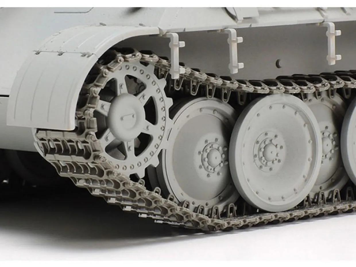 Tamiya 1/35 Pz.Kpfw.V Panther Ausf.D Separate Track Link Set