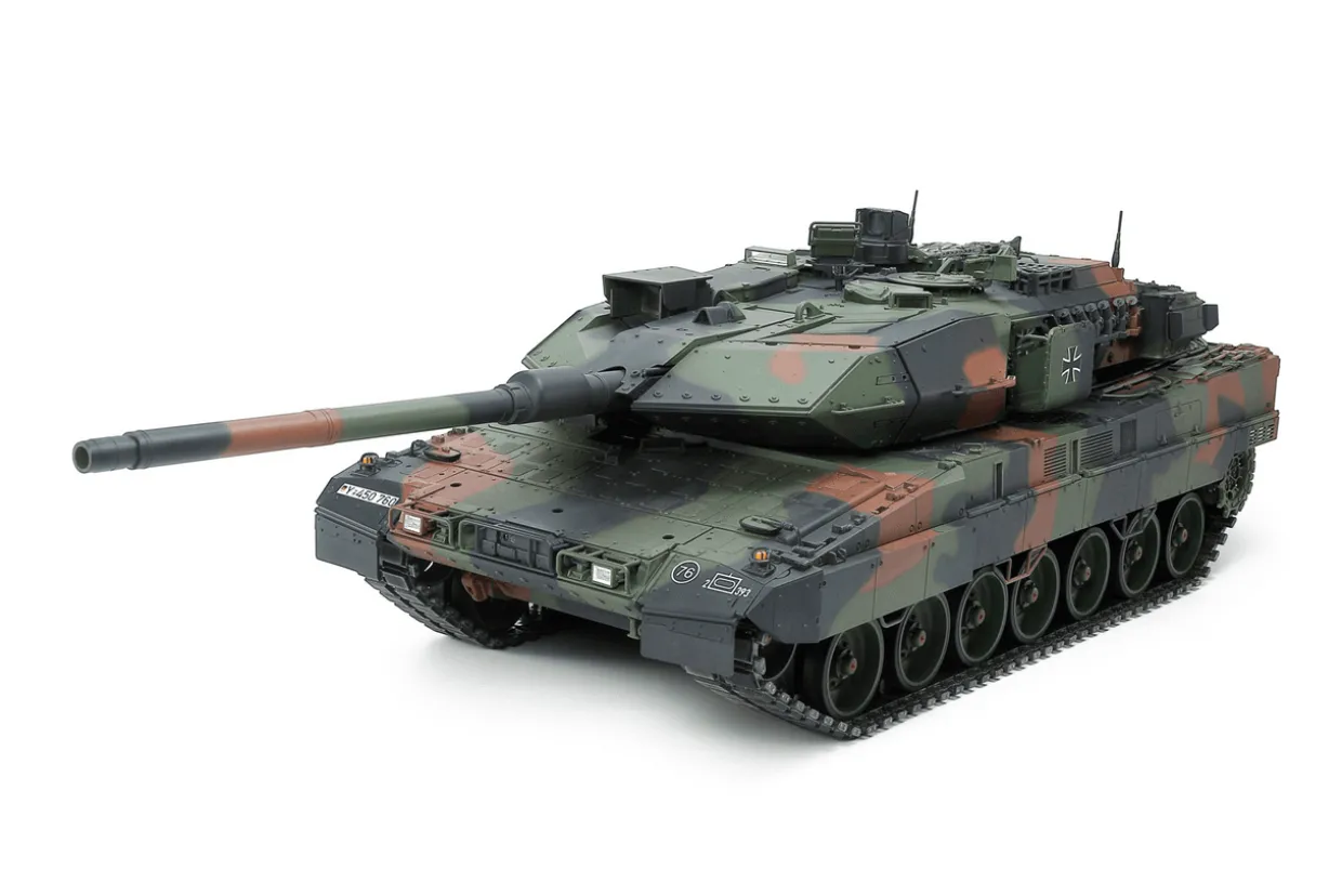 Tamiya RC 1/16 Leopard 2 A7V Full Option Model Tank Kit