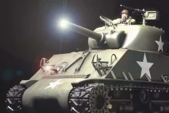 Tamiya RC 1/16 M4 Sherman 105mm Howitzer Full-Option Kit