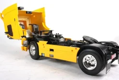 Tamiya RC 1/14 Volvo FH12 Globetrotter 420 Truck Model Kit