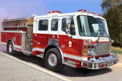 Trumpeter 1/72 American LaFrance Eagle Fire