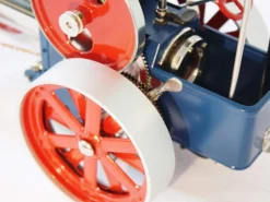 Wilesco D415 Live Steam Traction Engine Kit Red and Blue